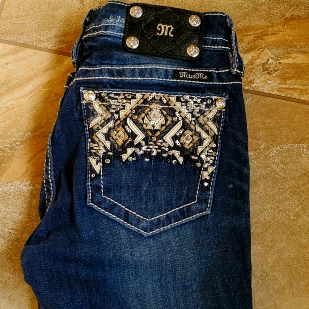 NWT MISS ME JEANS Size 28